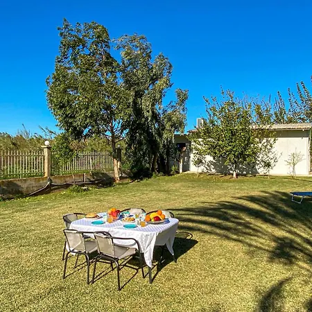 Hébergement de vacances 3 Bedroom Lovely Home In Lakkopetra