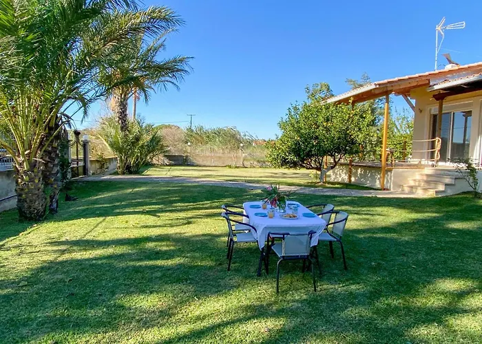 Gorgeous In Lakkopetra With Wifi Lakopetra