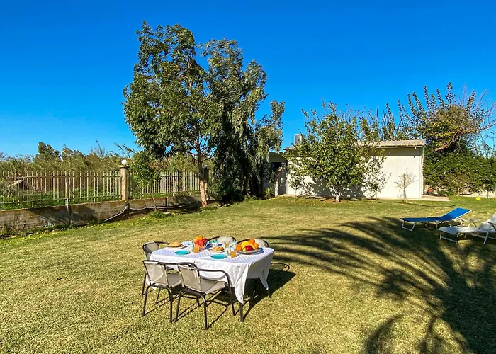 Holiday home Gorgeous In Lakkopetra With Wifi