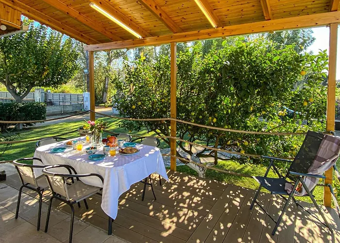 Holiday home Gorgeous In Lakkopetra With Wifi *