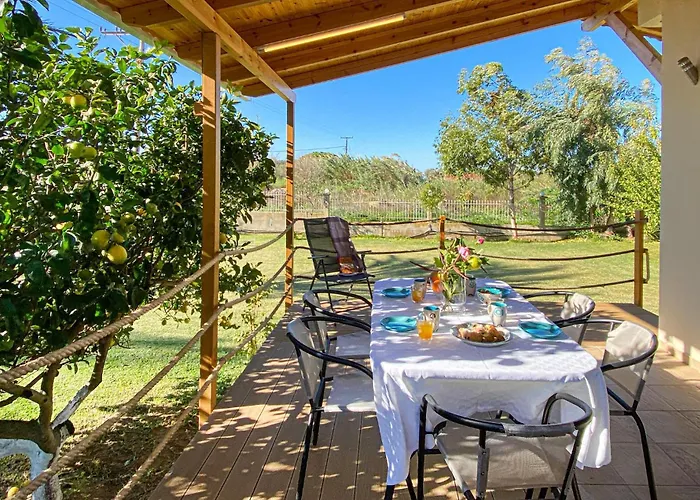 Gorgeous In Lakkopetra With Wifi *